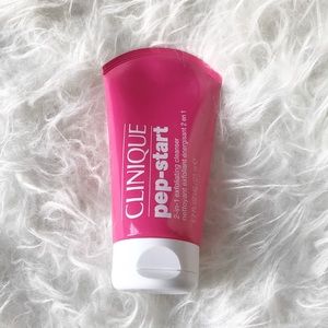 Clinique Pep-Start 2-in-1 exfoliating cleanser